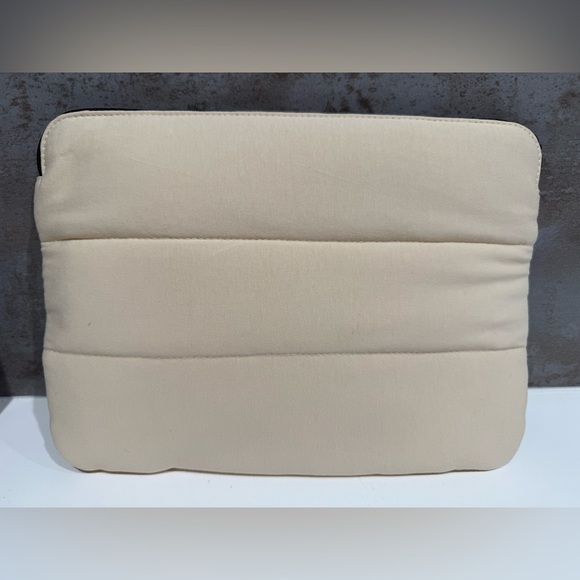 CHANEL Beige Quilted Beauty Bag & Black Zip ~11”x8” - Picture 2 of 3